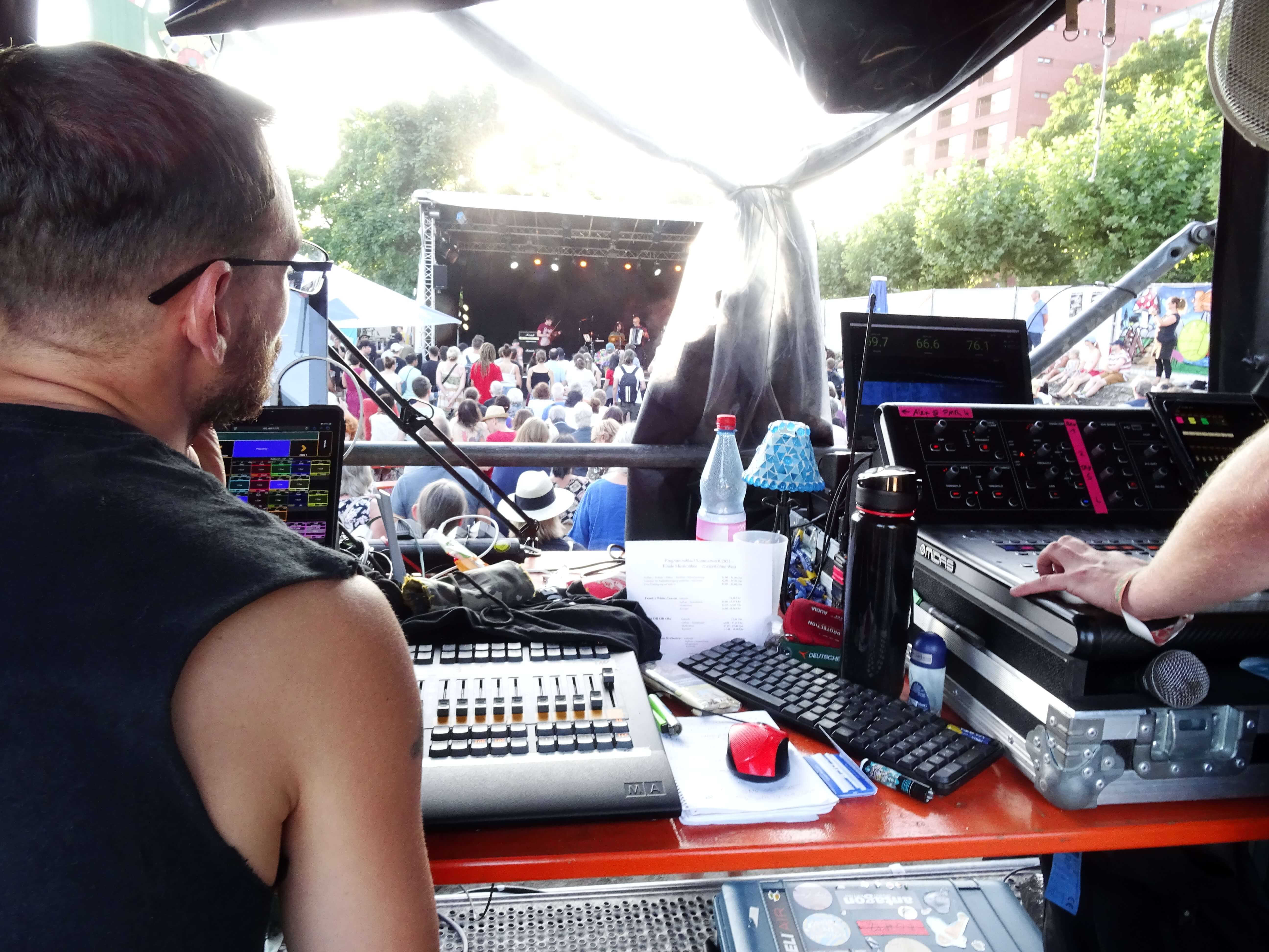 Sommerwerft 2025 – musikalisch kuratiert von VirusMusik – Ein voller Erfolg !
